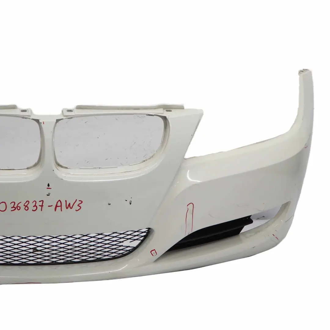Zderzak Przedni Alpinweiss 3 - 300 do BMW E90 LCI o numerze 0036837 BMW E90 LCI Zderzak Przedni Alpinweiss 3 - 300 - SKU 0036837-AW3 - Numer Części 0036837
