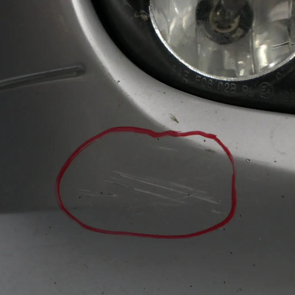 Zderzak Przedni Titansilber - 354 do BMW E90 LCI o numerze 0036837 BMW E90 LCI Zderzak Przedni Titansilber - 354 - SKU 0036837-TS2 - Numer Części 0036837