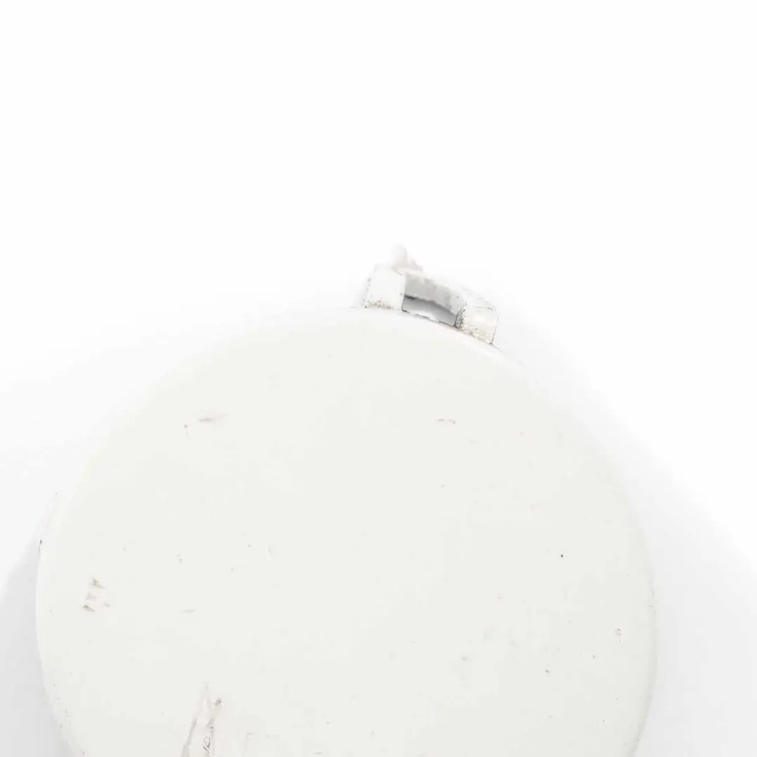 Aleta parachoques BMW E90 LCI Gancho remolque Cubierta Alpin Blanco 300 7143746 para con número de pieza 0036841 Aleta parachoques BMW E90 LCI Gancho remolque Cubierta Alpin Blanco 300 7143746 - SKU 0036841-AW - Número de pieza 0036841