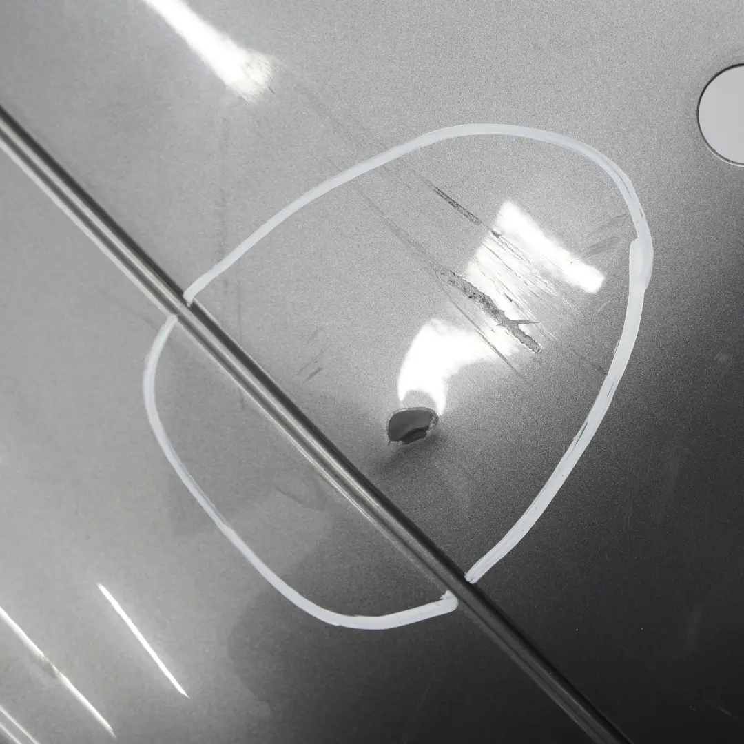 Zderzak Tylny Spacegrau - A52 do BMW E90 LCI o numerze 0036875 BMW E90 LCI Zderzak Tylny Spacegrau - A52 - SKU 0036875-SCG2 - Numer Części 0036875