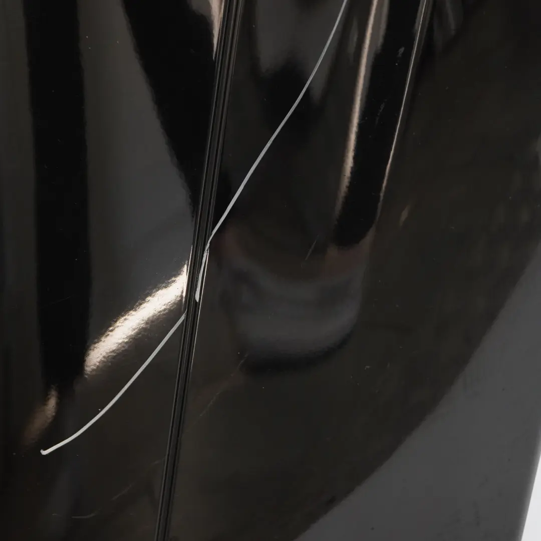 Zderzak Tylny Tył Schwarz 2 - 668 do BMW E90 LCI o numerze 0036875 BMW E90 LCI Zderzak Tylny Tył Schwarz 2 - 668 - SKU 0036875-SCH - Numer Części 0036875