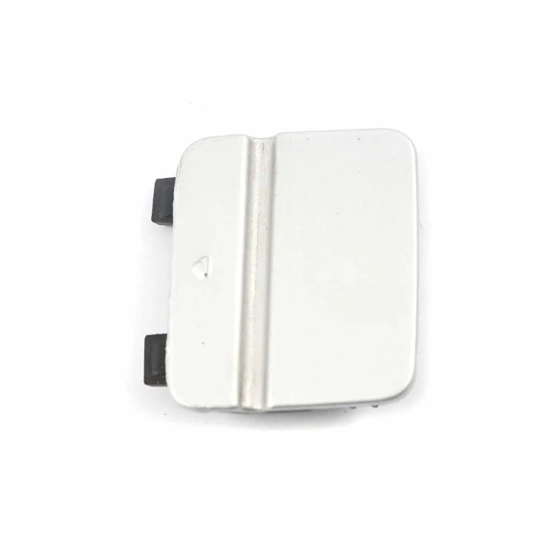 BMW E90 Flap Towing Eye Paraurti posteriore Titansilber Argento Titanio 7202671 - SKU 0036878-TS - Numero di parte 0036878