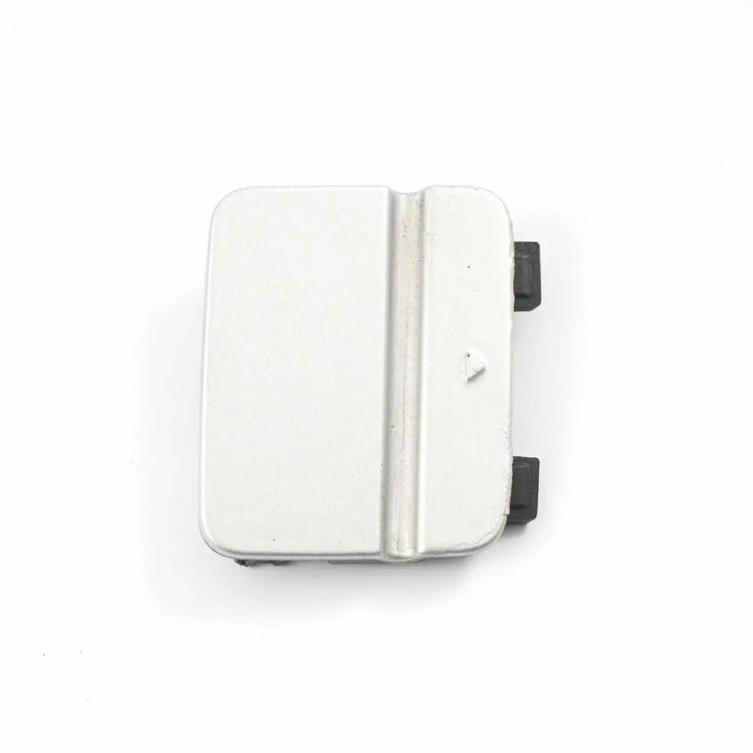 BMW E90 Flap Towing Eye Paraurti posteriore Titansilber Argento Titanio 7202671 - SKU 0036878-TS - Numero di parte 0036878