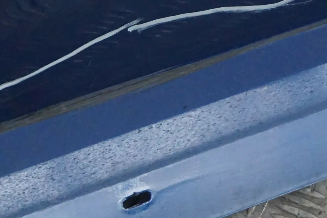 Sill Strip Faldon Lateral Izquierdo Montegoblau Montego B para BMW E90 E91 LCI 1 con número de pieza 0037059 BMW E90 E91 LCI 1 Sill Strip Faldon Lateral Izquierdo Montegoblau Montego B - SKU 0037059-MTB1 - Número de pieza 0037059