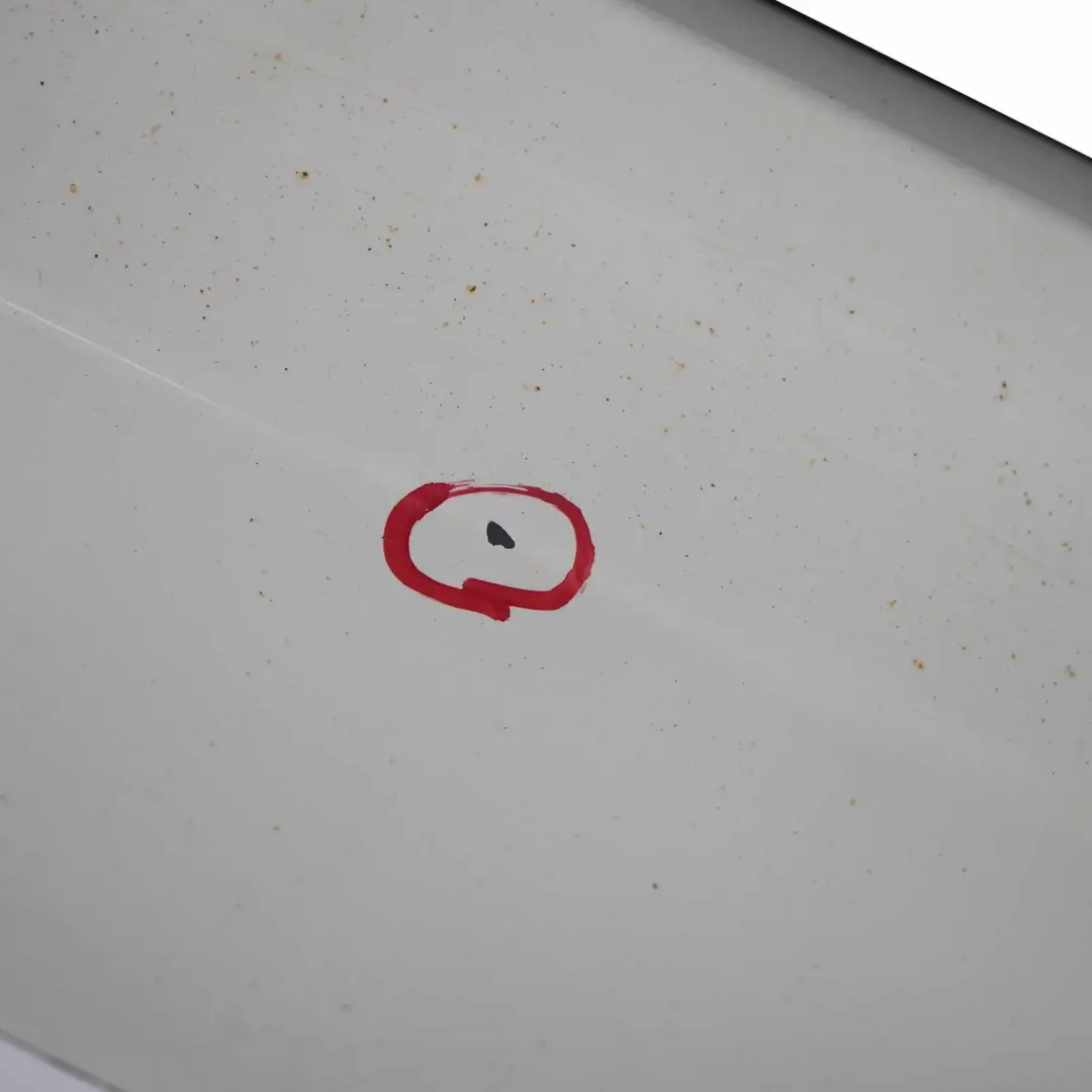 BMW E90 LCI Strip Faldón lateral izquierdo Panel embellecedor Alpinweiss - 300 - SKU 0037059-AW1 - Número de pieza 0037059