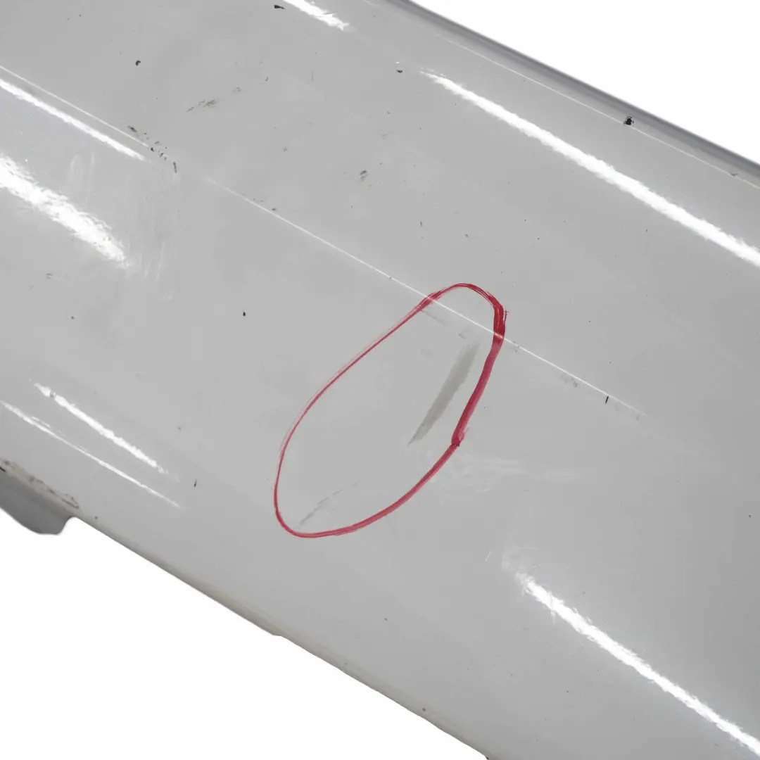 Sill Strip Faldon Lateral Izquierdo Alpinweiss Blanco - 300 para BMW E90 E91 LCI con número de pieza 0037059 BMW E90 E91 LCI Sill Strip Faldon Lateral Izquierdo Alpinweiss Blanco - 300 - SKU 0037059-AW - Número de pieza 0037059