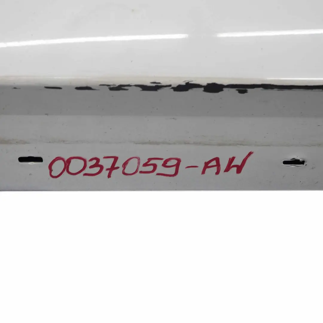 Bas de Porte Couverture Seuil a Gauche Alpin Blanche pour BMW E90 E91 LCI à propos du numéro de pièce 0037059 BMW E90 E91 LCI Bas de Porte Couverture Seuil a Gauche Alpin Blanche - SKU 0037059-AW - Numéro de pièce 0037059