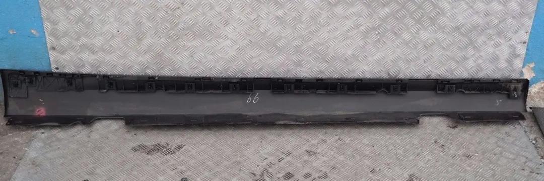 BMW E90 E91 LCI listwa nakładka próg lewy - SKU 0037059-BAR - Numer Części 37059