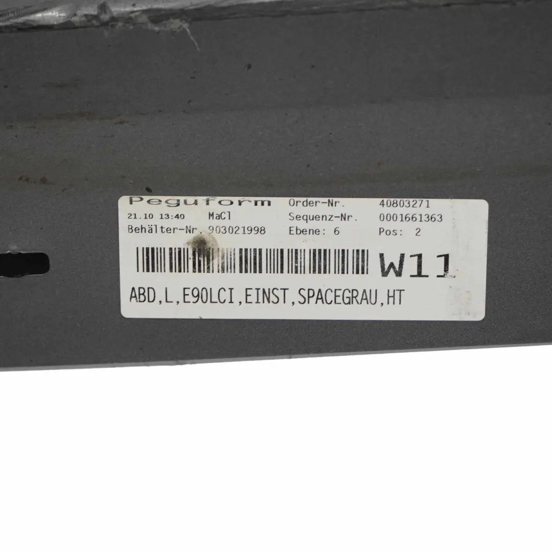 Próg Listwa Lewa Spacegrau - A52 do BMW E90 LCI o numerze 0037059 BMW E90 LCI Próg Listwa Lewa Spacegrau - A52 - SKU 0037059-SCG3 - Numer Części 0037059