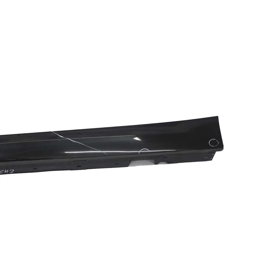 Listello Portiera Apertura Gonna Sinistra Nero 2 - per BMW E90 E91 LCI con numero di parte 0037059 BMW E90 E91 LCI Listello Portiera Apertura Gonna Sinistra Nero 2 - - SKU 0037059-SCH2 - Numero di parte 0037059