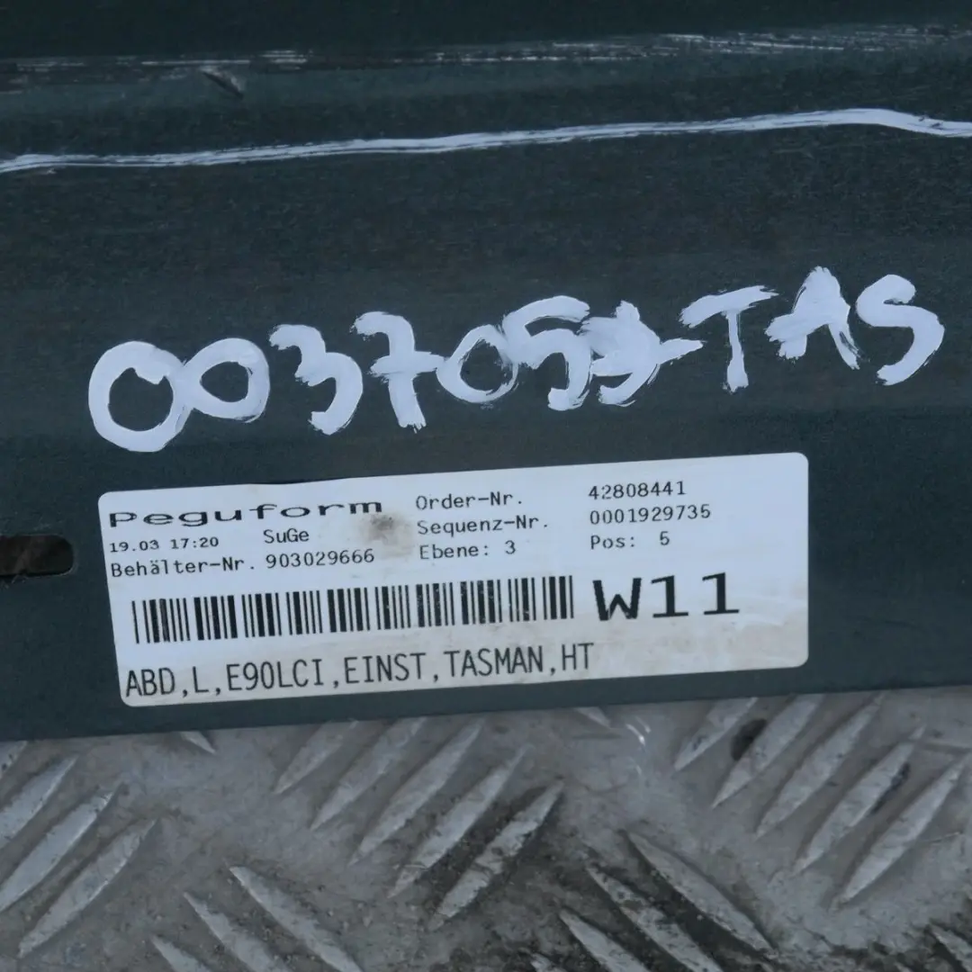listwa nakładka próg lewy do BMW E90 E91 LCI o numerze 37059 BMW E90 E91 LCI listwa nakładka próg lewy - SKU 0037059-TAS - Numer Części 37059