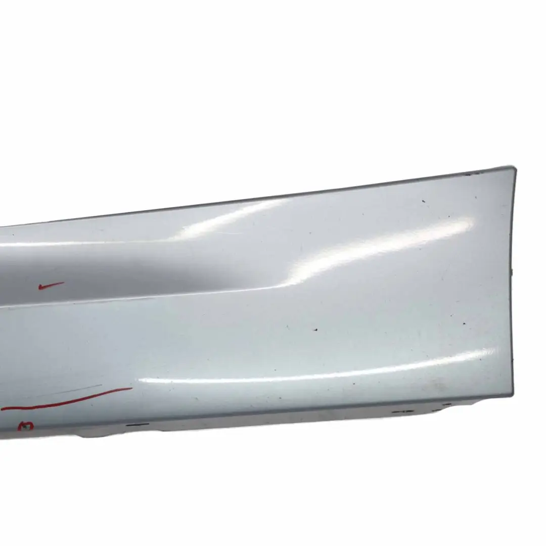 BMW E90 E91 LCI Baguette de seuil Jupe latérale gauche Bluewater Blue Water 896 - SKU 0037059-WB3 - Numéro de pièce 0037059