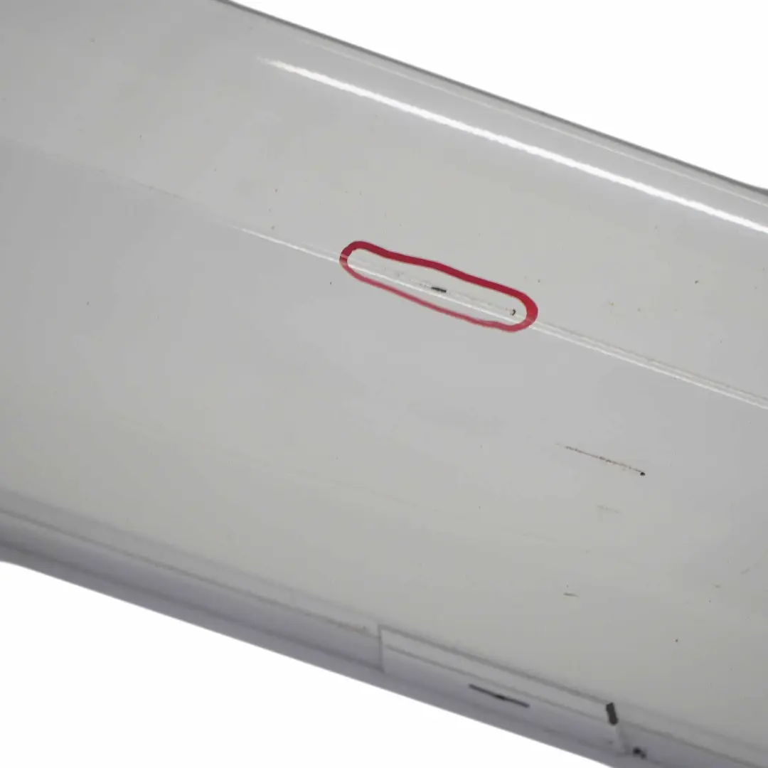 Striscia Soglia Laterale Destra Alpinweiss 3 - 300 per BMW E90 LCI con numero di parte 0037060 BMW E90 LCI Striscia Soglia Laterale Destra Alpinweiss 3 - 300 - SKU 0037060-AW1 - Numero di parte 0037060