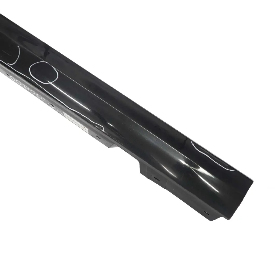 BMW E90 LCI Nakładka Próg Listwa Prawa Schwarz 2 - SKU 0037060-SCH4 - Numer Części 0037060