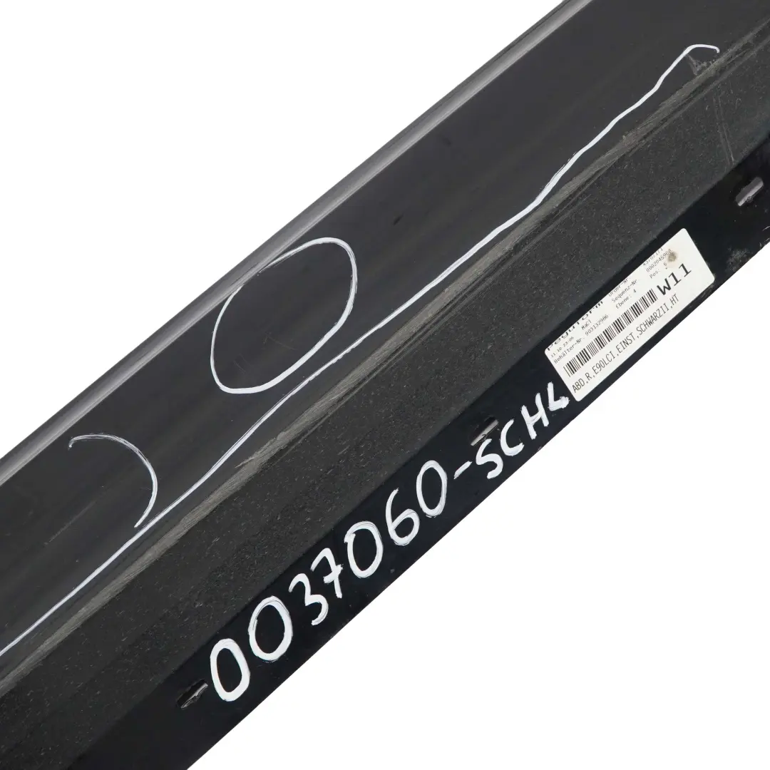BMW E90 LCI Nakładka Próg Listwa Prawa Schwarz 2 - SKU 0037060-SCH4 - Numer Części 0037060