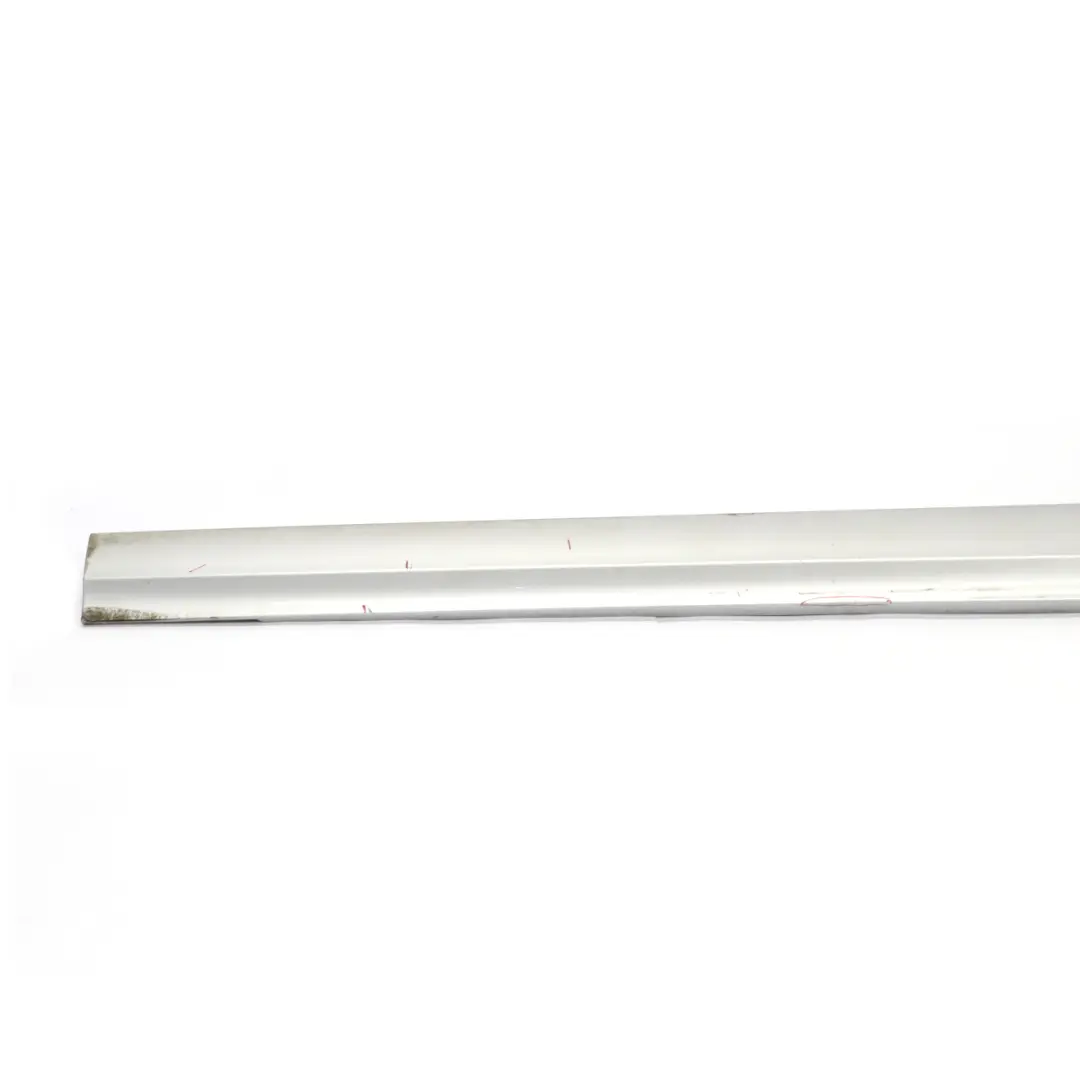 BMW E90 LCI Sill Strip Faldón Lateral Derecho Titansilber Plata Metalizado - 354 - SKU 0037060-TS2 - Número de pieza 0037060