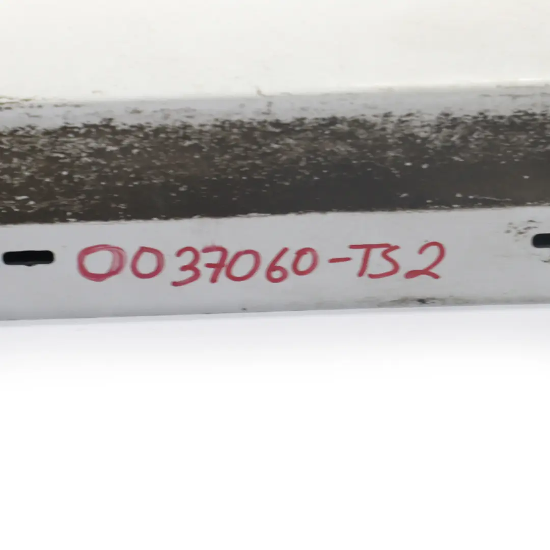 BMW E90 LCI Seitenschwellerleiste Rechts Titansilber Metallic - 354 - SKU 0037060-TS2 - Teilenummer 0037060