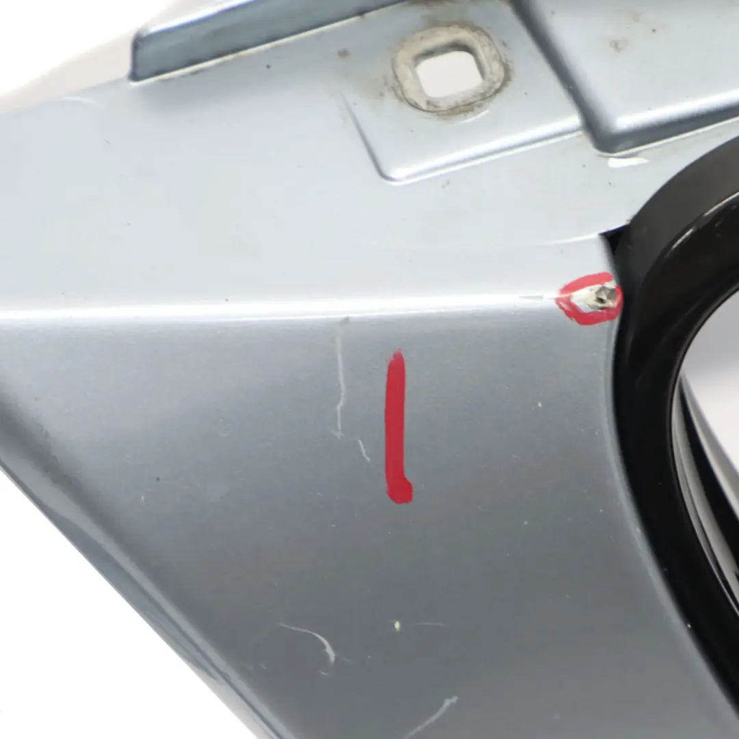 Zderzak Przedni M-Pakiet Bluewater Metallic - 896 do BMW E90 LCI o numerze 0037063 BMW E90 LCI Zderzak Przedni M-Pakiet Bluewater Metallic - 896 - SKU 0037063-WB - Numer Części 0037063