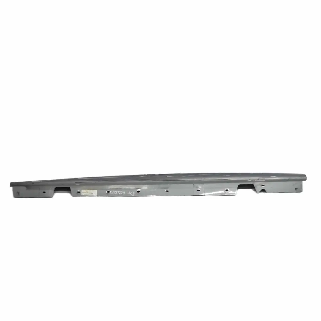 BMW E90 LCI M Sport Seitenschwellerleiste links Spacegrau - A52 - SKU 0037229-SCG - Teilenummer 0037229