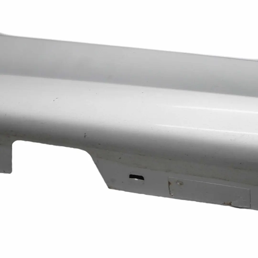 Bas de Porte Seuil Titansilber Metallic - 354 pour BMW E90 E91 LCI M Sport à propos du numéro de pièce 0037229 BMW E90 E91 LCI M Sport Bas de Porte Seuil Titansilber Metallic - 354 - SKU 0037229-TS1 - Numéro de pièce 0037229