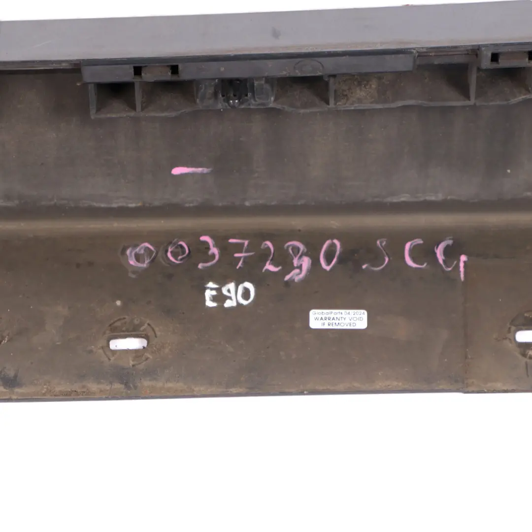 Side Skirt BMW E90 LCI M Sport Sill Strip Cover Right O/S Spacegrau Grey - A52 to with Part number 0037230 Side Skirt BMW E90 LCI M Sport Sill Strip Cover Right O/S Spacegrau Grey - A52 - SKU 0037230-SCG4 - Part number 0037230