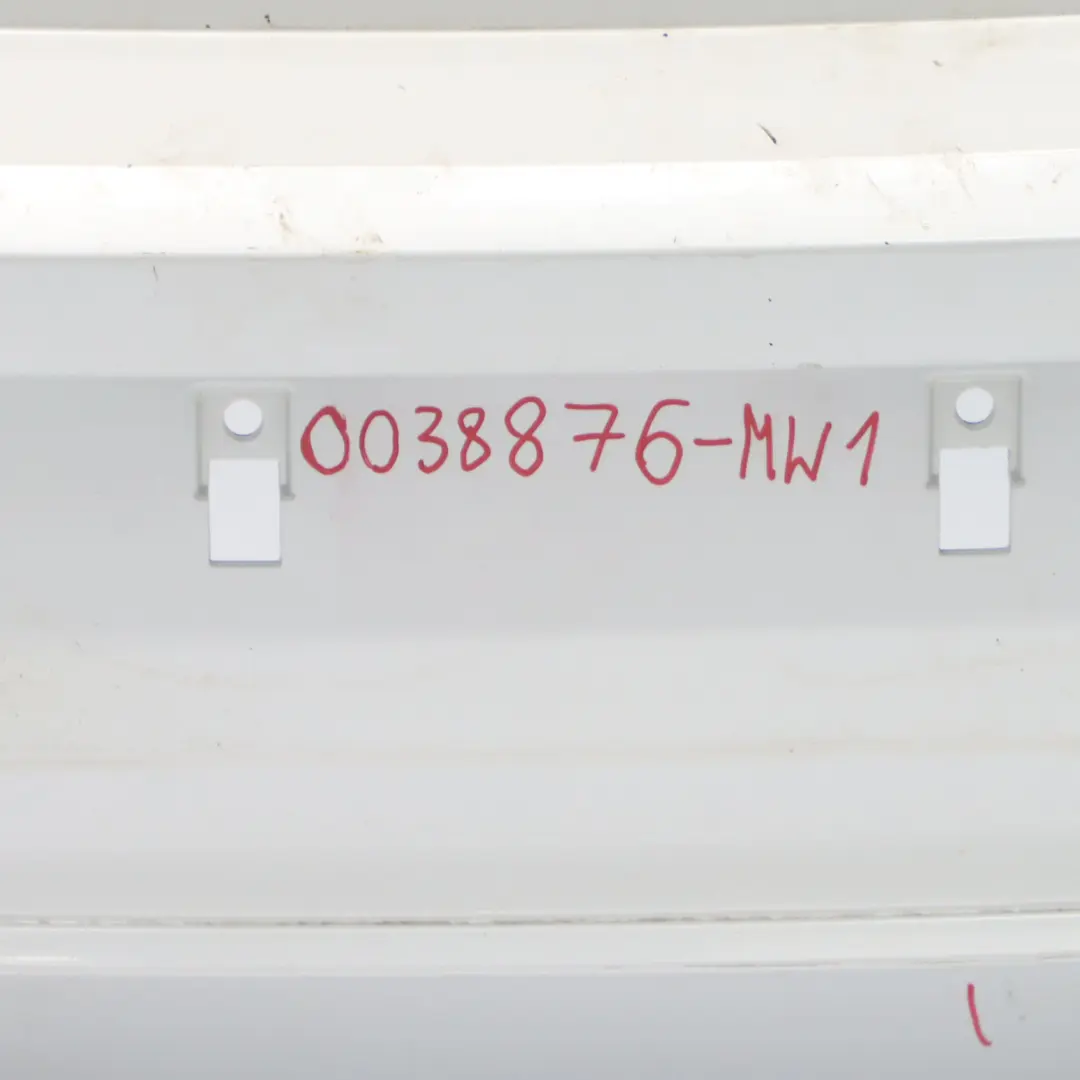 Zderzak Tylny Osłona Panel Mineralweiss Biały - A96 do BMW F20 F21 o numerze 0038876 BMW F20 F21 Zderzak Tylny Osłona Panel Mineralweiss Biały - A96 - SKU 0038876-MW1 - Numer Części 0038876