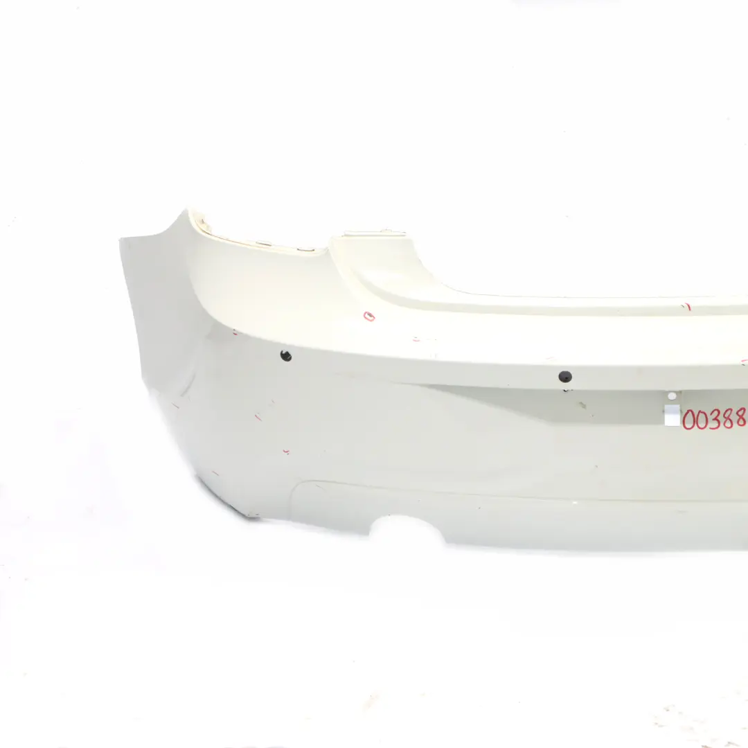 Zderzak Tylny PDC Alpinweiss Biały - 300 do BMW F20 F21 o numerze 0038877 BMW F20 F21 Zderzak Tylny PDC Alpinweiss Biały - 300 - SKU 0038877-AW - Numer Części 0038877