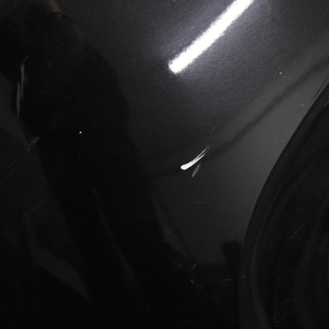 Zderzak Tylny Black Sapphire Czarny Metalik - 475 do BMW F20 F21 o numerze 0038878 BMW F20 F21 Zderzak Tylny Black Sapphire Czarny Metalik - 475 - SKU 0038878-BS - Numer Części 0038878