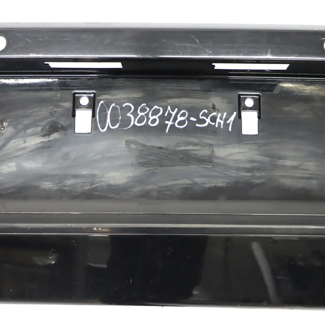 Zderzak Tylny Sport Line Schwarz 2 Black - 668 do BMW F20 F21 o numerze 0038878 BMW F20 F21 Zderzak Tylny Sport Line Schwarz 2 Black - 668 - SKU 0038878-SCH1 - Numer Części 0038878