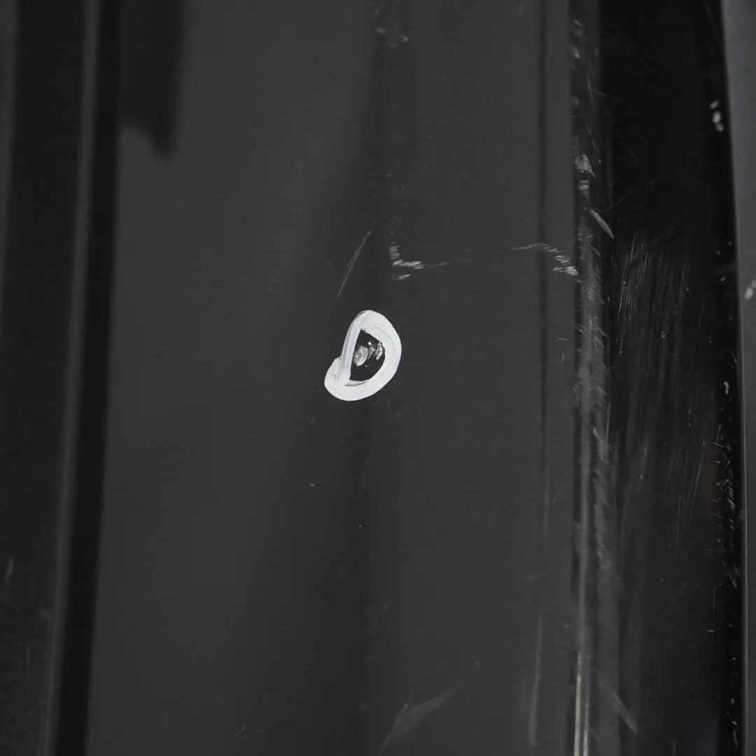 Zderzak Tylny Black Sapphire - 475 do BMW F20 F21 o numerze 0038882 BMW F20 F21 Zderzak Tylny Black Sapphire - 475 - SKU 0038882-BS1 - Numer Części 0038882