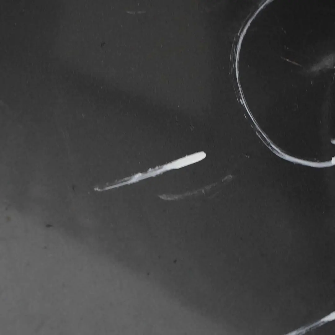 Zderzak Tylny Mineralgrau - B39 do BMW F20 F21 o numerze 0038882 BMW F20 F21 Zderzak Tylny Mineralgrau - B39 - SKU 0038882-MG1 - Numer Części 0038882