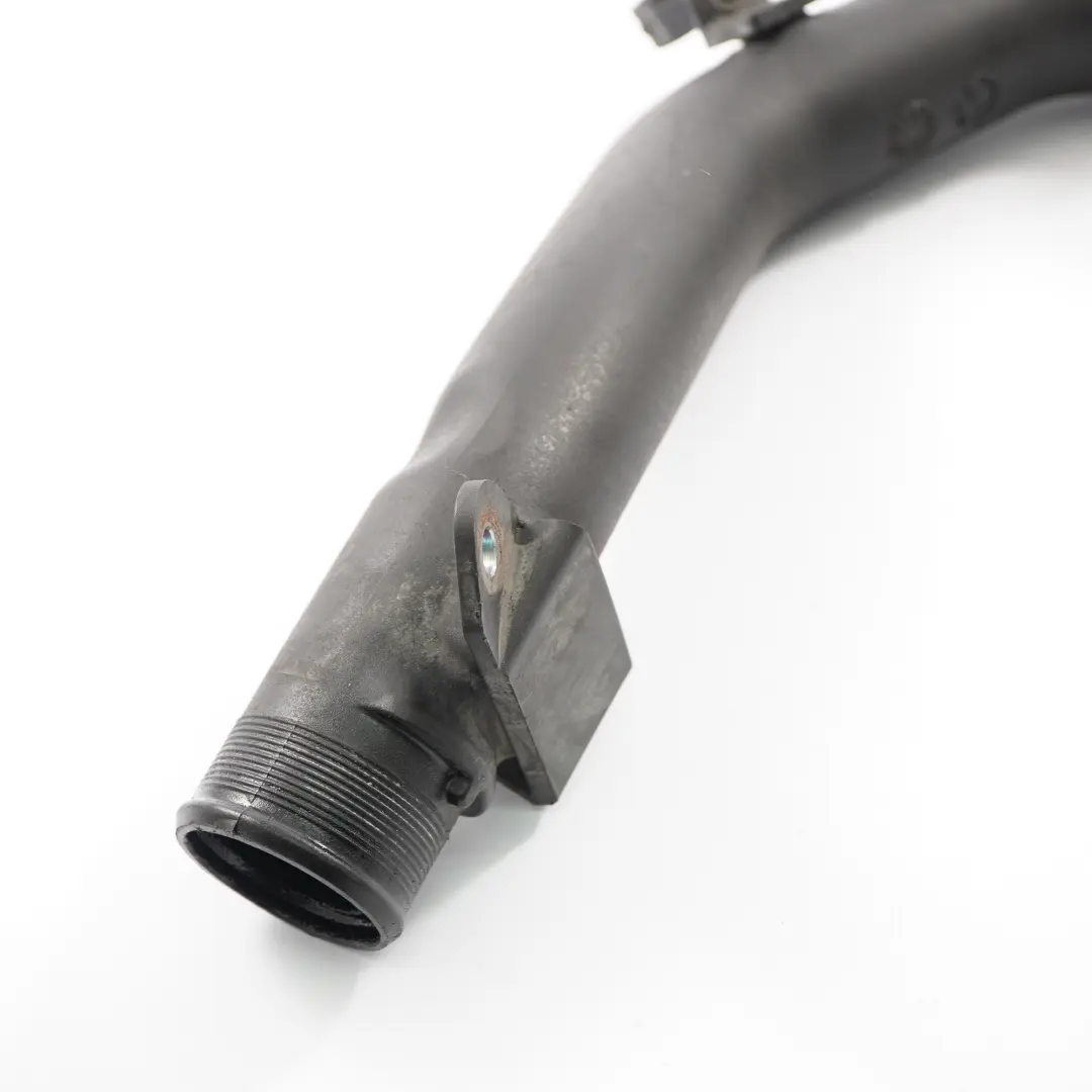 Pipe Hose Line para Opel Combo D 1.3 Diesel Turbo Intercooler con número de pieza 0051810957 Opel Combo D 1.3 Diesel Turbo Intercooler Pipe Hose Line - SKU 0051810957 - Número de pieza 0051810957