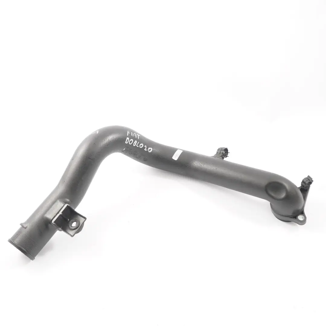 Tubo flessibile per Fiat Doblo 2.0 Multijet Diesel Intercooler Aria con numero di parte 0051832093 Fiat Doblo 2.0 Multijet Diesel Intercooler Aria Tubo flessibile - SKU 0051832093 - Numero di parte 0051832093