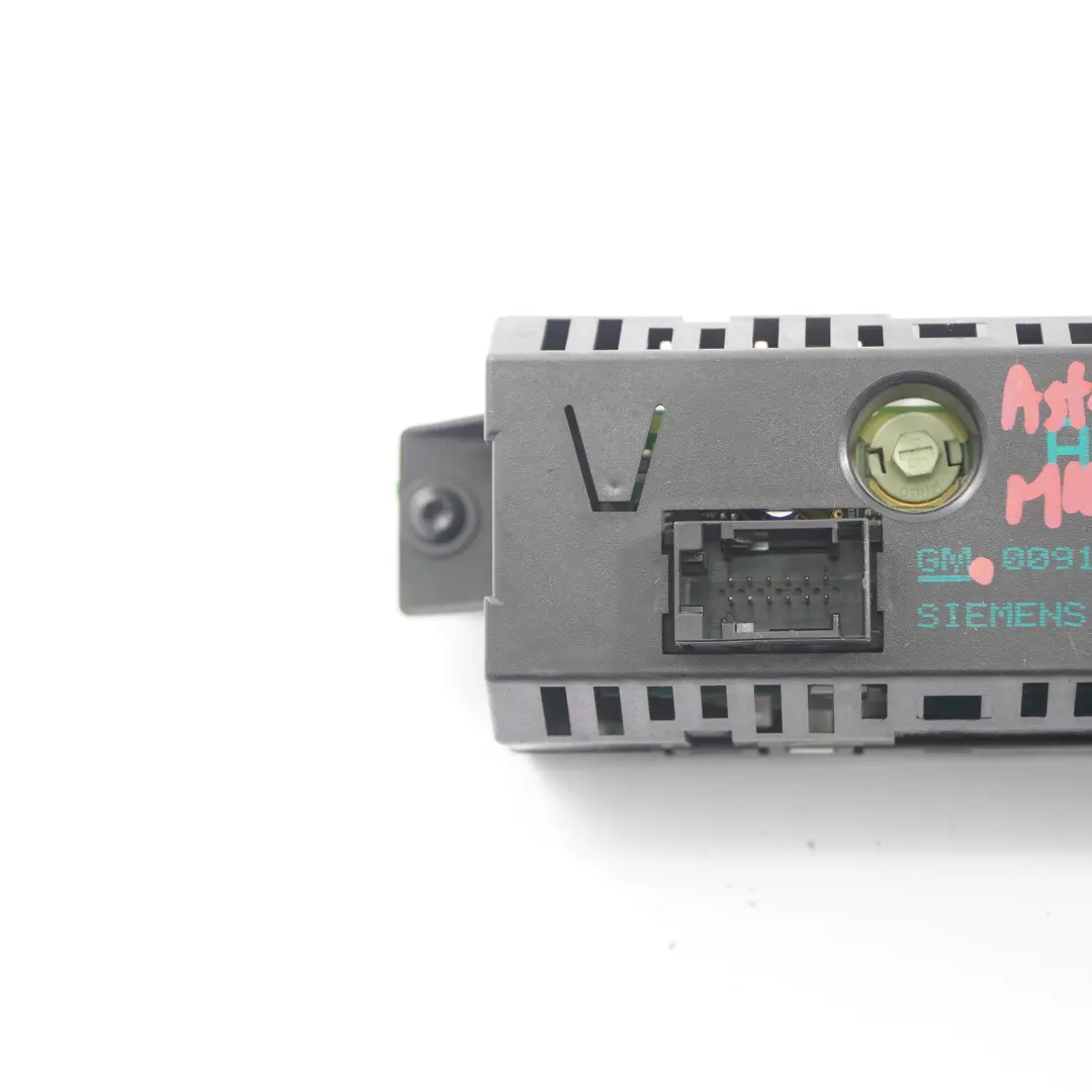 Display Screen Multifunction Unit Dashboard to Vauxhall Opel Astra G with Part number 009133265 Vauxhall Opel Astra G Display Screen Multifunction Unit Dashboard - SKU 009133265 - Part number 009133265