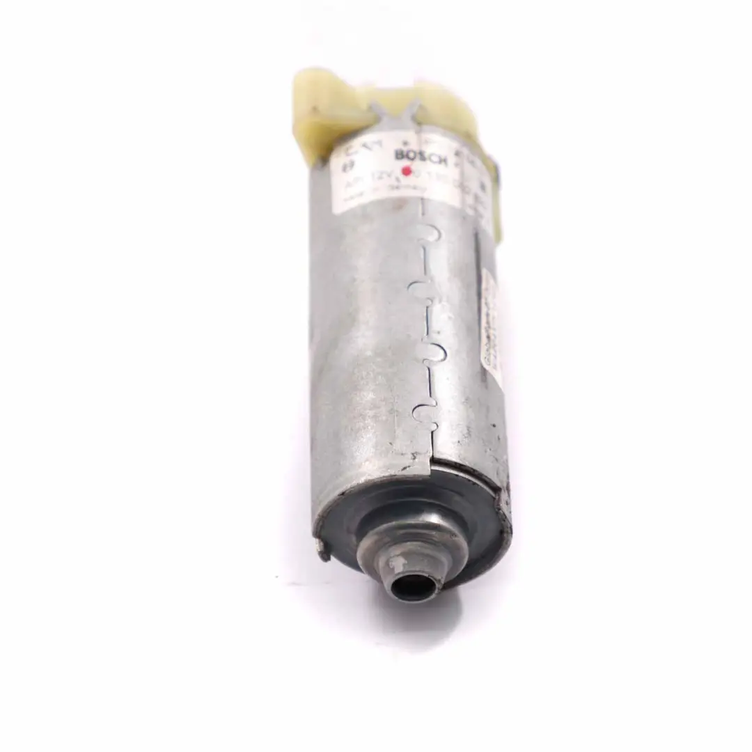 Mercedes W164 W219 Ajustador del asiento Motor Actuador P0-12156-01 - SKU 0130002622 - Número de pieza 0130002622