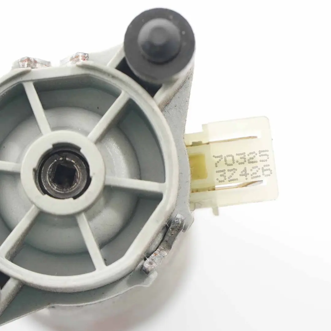 Mercedes W164 W219 Ajustador del asiento Motor Actuador P0-12158-01 0 - SKU 130002624 - Número de pieza 0130002624