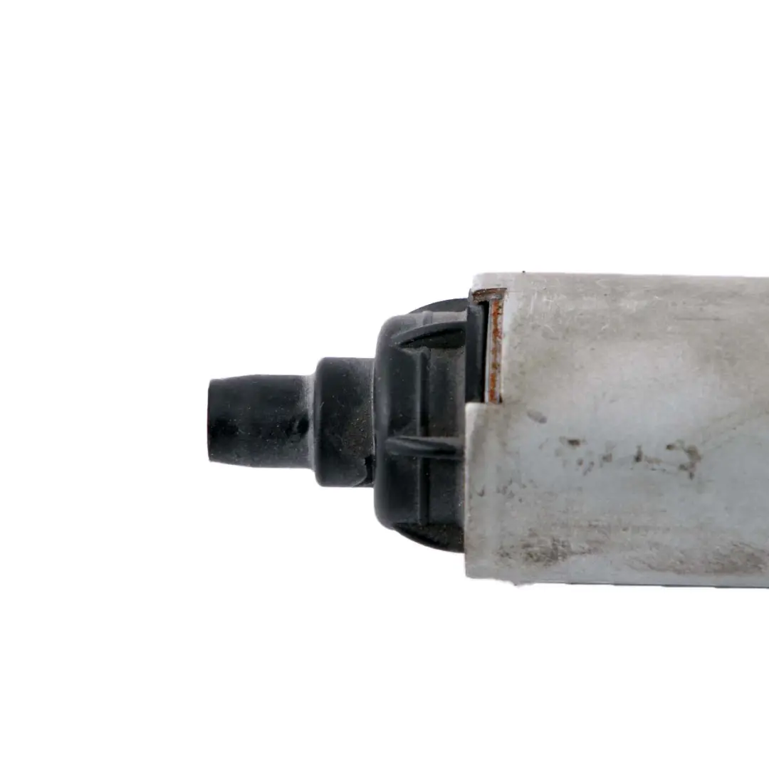 Mercedes W204 Motor Actuador Ajuste Asiento P0-12159-01 - SKU 0130002625 - Número de pieza 0130002625