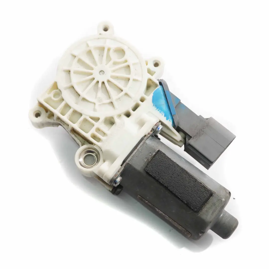 Moteur Lève-Vitre Avant Gauche Régulateur Drive 0 pour BMW Z4 E85 à propos du numéro de pièce 0130821997 BMW Z4 E85 Moteur Lève-Vitre Avant Gauche Régulateur Drive 0 - SKU 130821997 - Numéro de pièce 0130821997