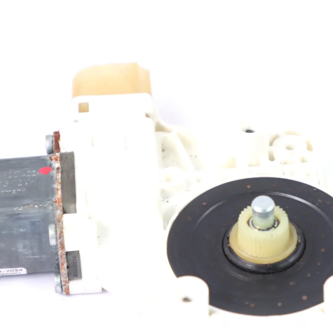 Motor BMW E89 Z4 Roadster Fensterheber Vorne Rechts Drive Motor 6952086 - SKU 0130822422 - Teilenummer 7189232