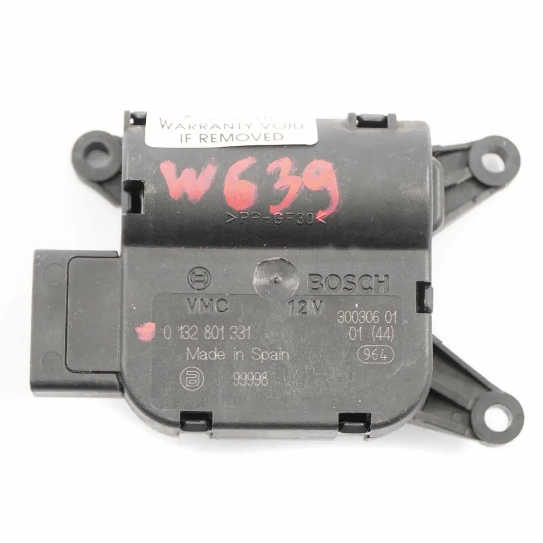 Volet d'air Moteur Actionneur Chauffage Soufflerie 0 pour Mercedes W639 à propos du numéro de pièce 0132801331 Mercedes W639 Volet d'air Moteur Actionneur Chauffage Soufflerie 0 - SKU 132801331 - Numéro de pièce 0132801331