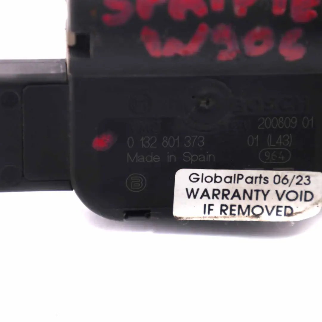 Heater Flap Motor Actuator Stepper 0 to Mercedes Sprinter W906 Air with Part number 0132801373 Mercedes Sprinter W906 Air Heater Flap Motor Actuator Stepper 0 - SKU 132801373 - Part number 0132801373