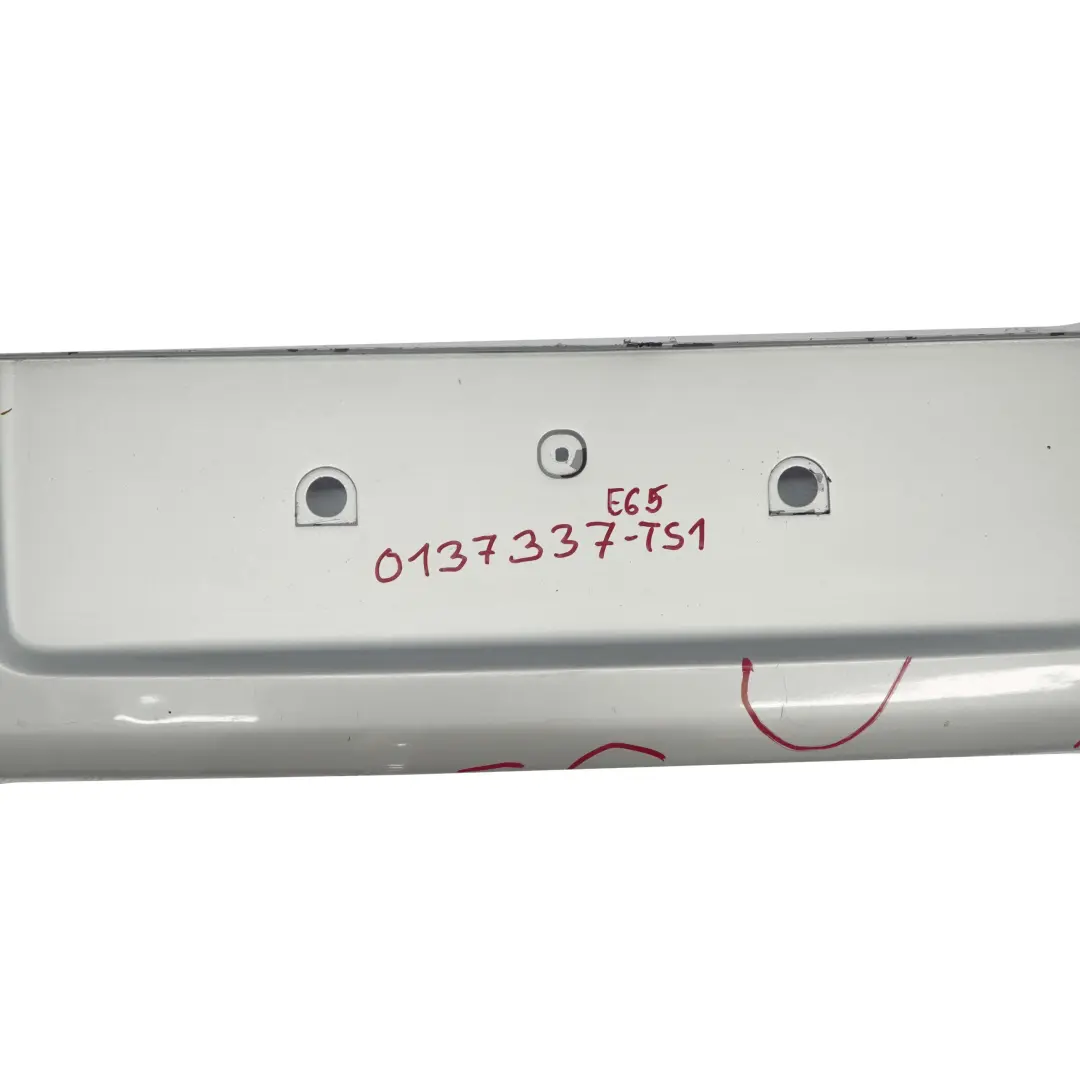 Finisher Boot Trunk Lid Tailgate Titansilber Silver Metallic 354 to BMW 7 E65 E66 with Part number 0137337 BMW 7 E65 E66 Finisher Boot Trunk Lid Tailgate Titansilber Silver Metallic 354 - SKU 0137337-TS1 - Part number 0137337