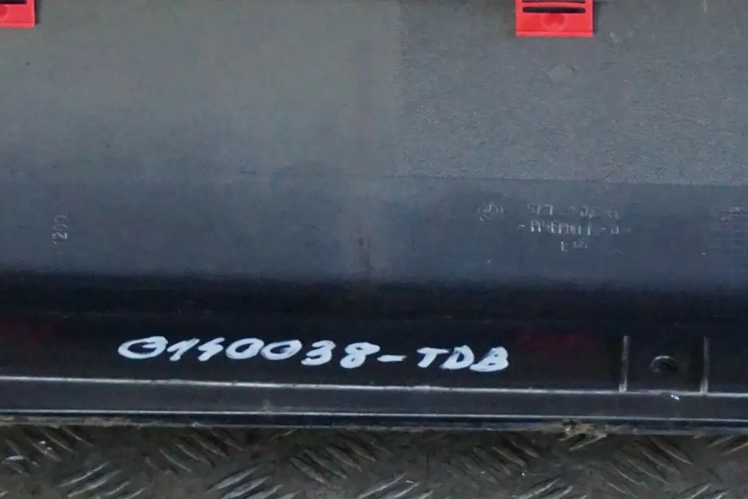 BMW 7 E65 Próg listwa progowa nakładka prawa - SKU 0140038-TDB - Numer Części 0140038