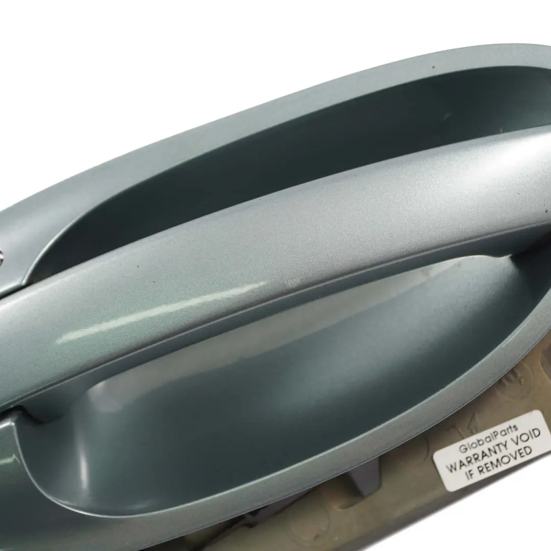 Klamka drzwi lewa lewy tył Graugruen do BMW E65 E66 o numerze 0140535 BMW E65 E66 Klamka drzwi lewa lewy tył Graugruen - SKU 0140535-GG - Numer Części 0140535