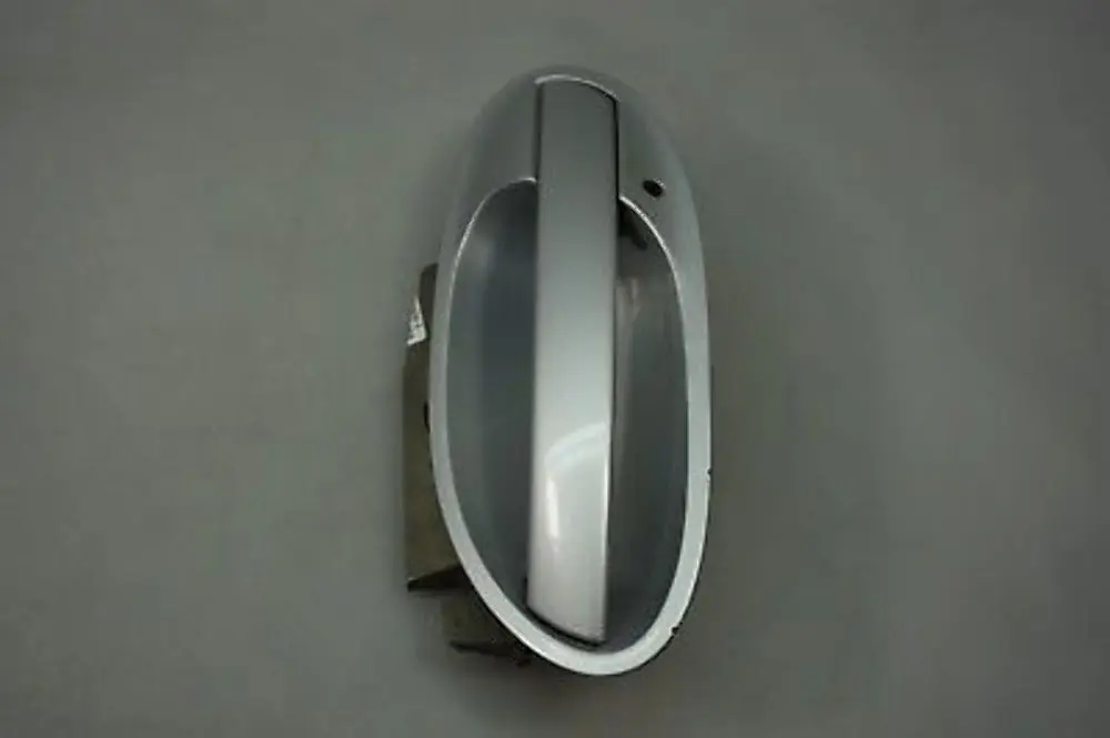 Outer Door Opener Left N/S Titansilber Metallic Silver to BMW 7 Series E65 E66 E67 with Part number 140535 BMW 7 Series E65 E66 E67 Outer Door Opener Left N/S Titansilber Metallic Silver - SKU 0140535-TS - Part number 140535