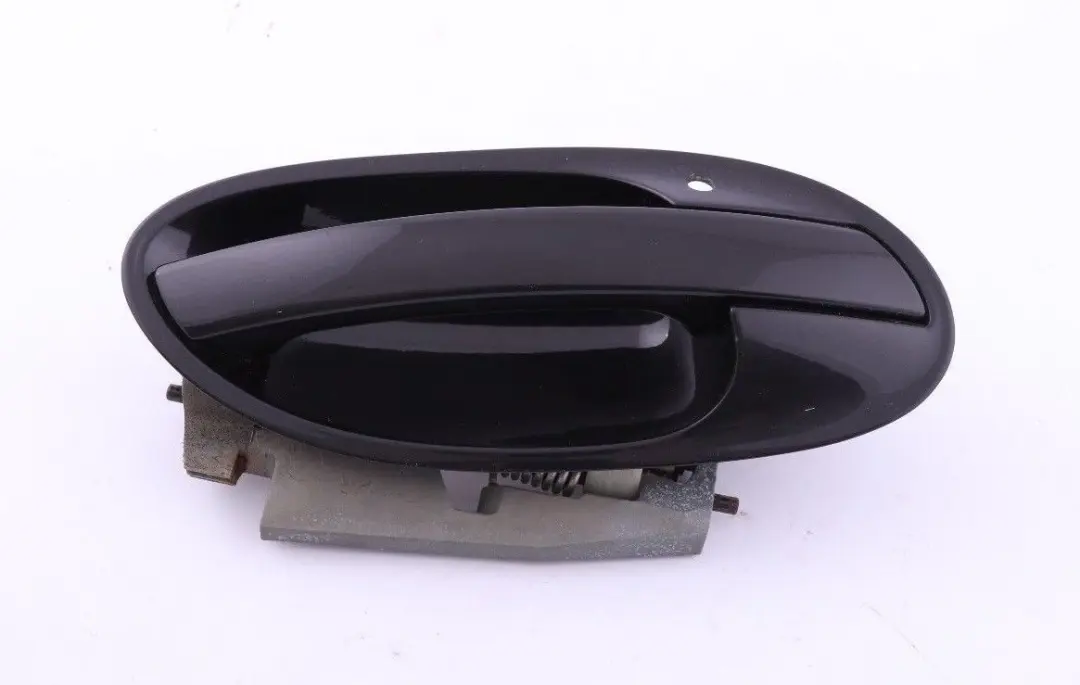 Complete Rear Right Grab Handle O/S Black Sapphire 475 to BMW 7 Series E65 E66 with Part number 140536 BMW 7 Series E65 E66 Complete Rear Right Grab Handle O/S Black Sapphire 475 - SKU 0140536-BS - Part number 140536