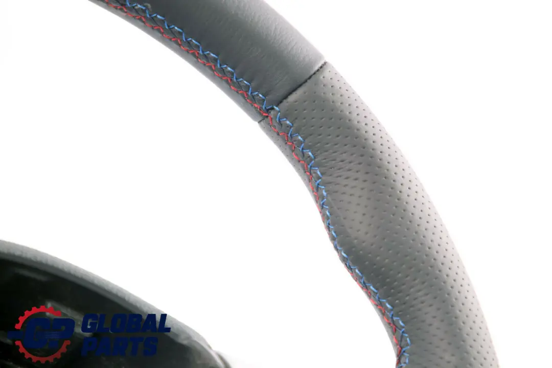 NUOVA Pelle Nera Volante 2 Raggi per Mini Cooper R50 R52 Cooper con numero di parte 0146479 Mini Cooper R50 R52 Cooper NUOVA Pelle Nera Volante 2 Raggi - SKU 0146479-8 - Numero di parte 0146479