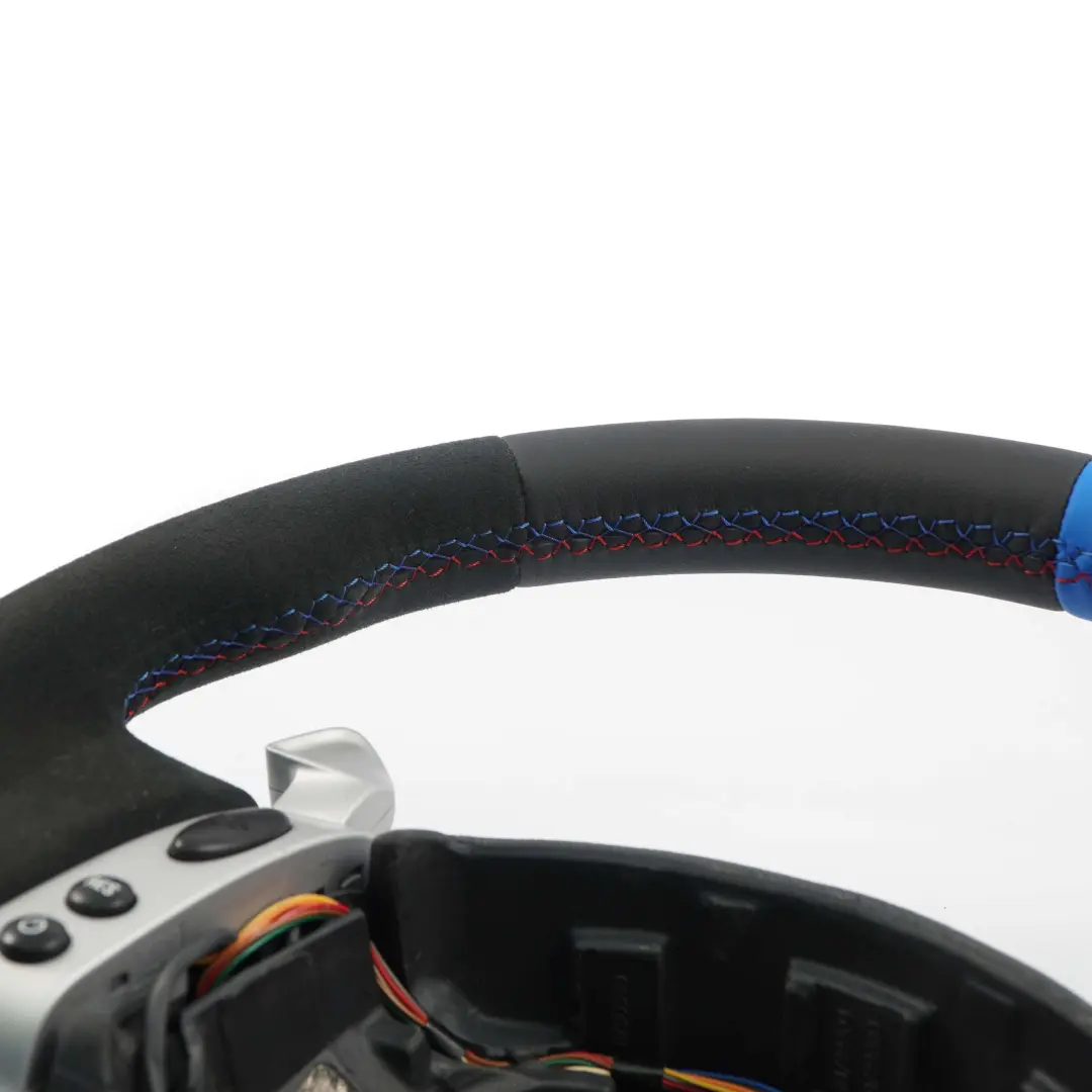 Leather Sport Steering Wheel Steptronic Multifunction to Mini Cooper R50 NEW Black with Part number 0146480 Mini Cooper R50 NEW Black Leather Sport Steering Wheel Steptronic Multifunction - SKU 0146480-2 - Part number 0146480