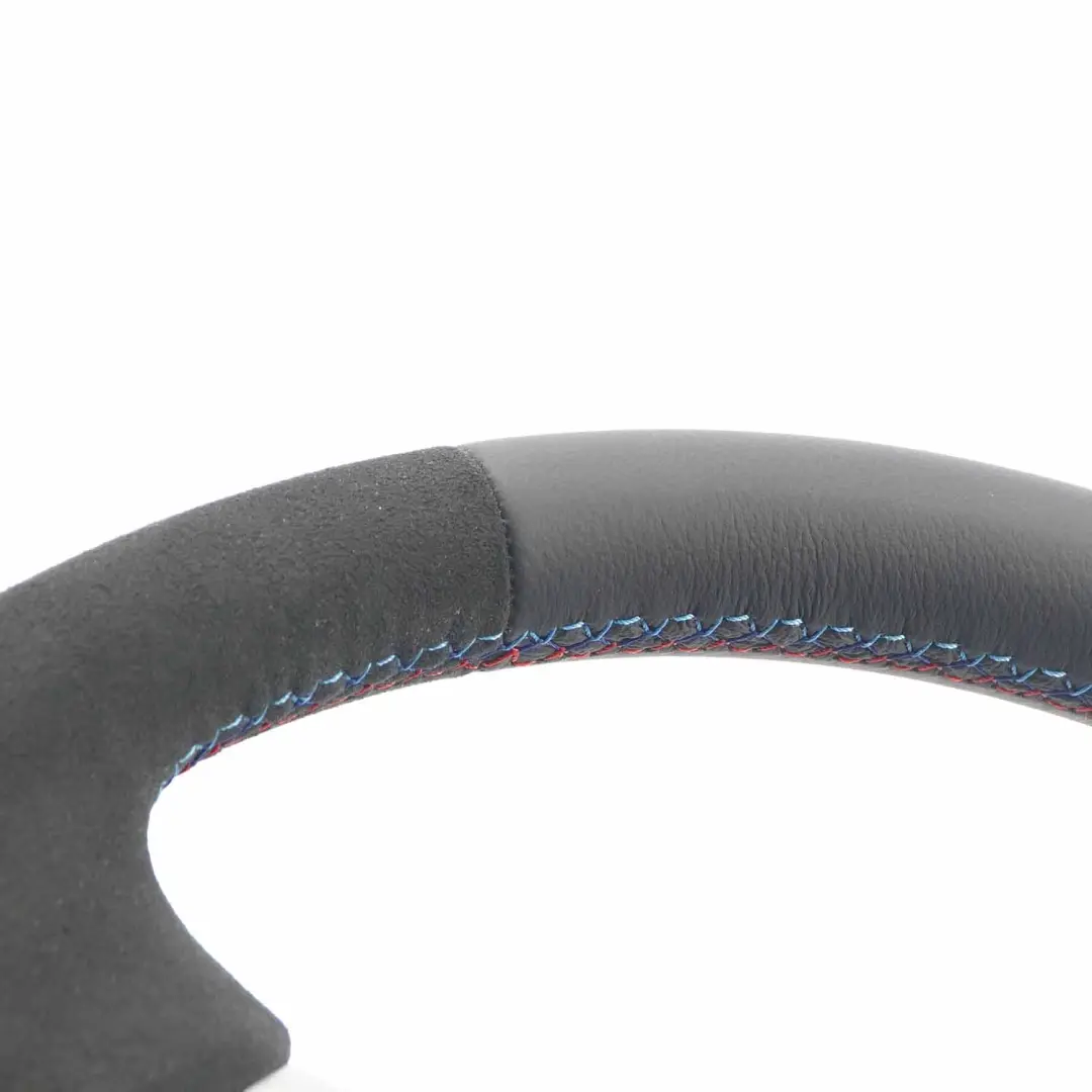 NEU Schwarz Leder / Alcantara Sportlenkrad Lenkrad Multifunktion für Mini Cooper R50 mit Teilenummer 0146480 Mini Cooper R50 NEU Schwarz Leder / Alcantara Sportlenkrad Lenkrad Multifunktion - SKU 0146480-7 - Teilenummer 0146480