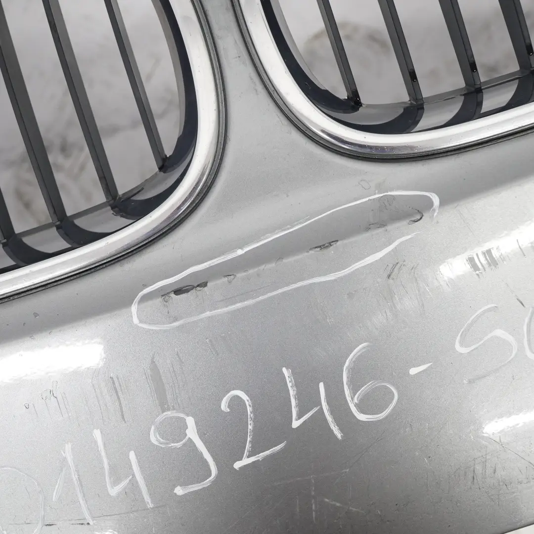 Zderzak Przedni Przód Spacegrau Szary Metalik - A52 do BMW E60 E61 o numerze 0149246 BMW E60 E61 Zderzak Przedni Przód Spacegrau Szary Metalik - A52 - SKU 0149246-SCG - Numer Części 0149246